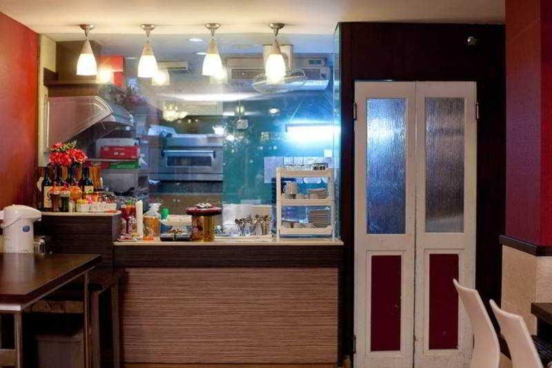 Hotel Arawana Express Phromphong Bangkok Restaurante foto